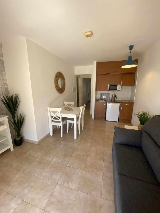 Apartamento Bajo Con Piscina Macarella Cala'N Blanes  Eksteriør bilde